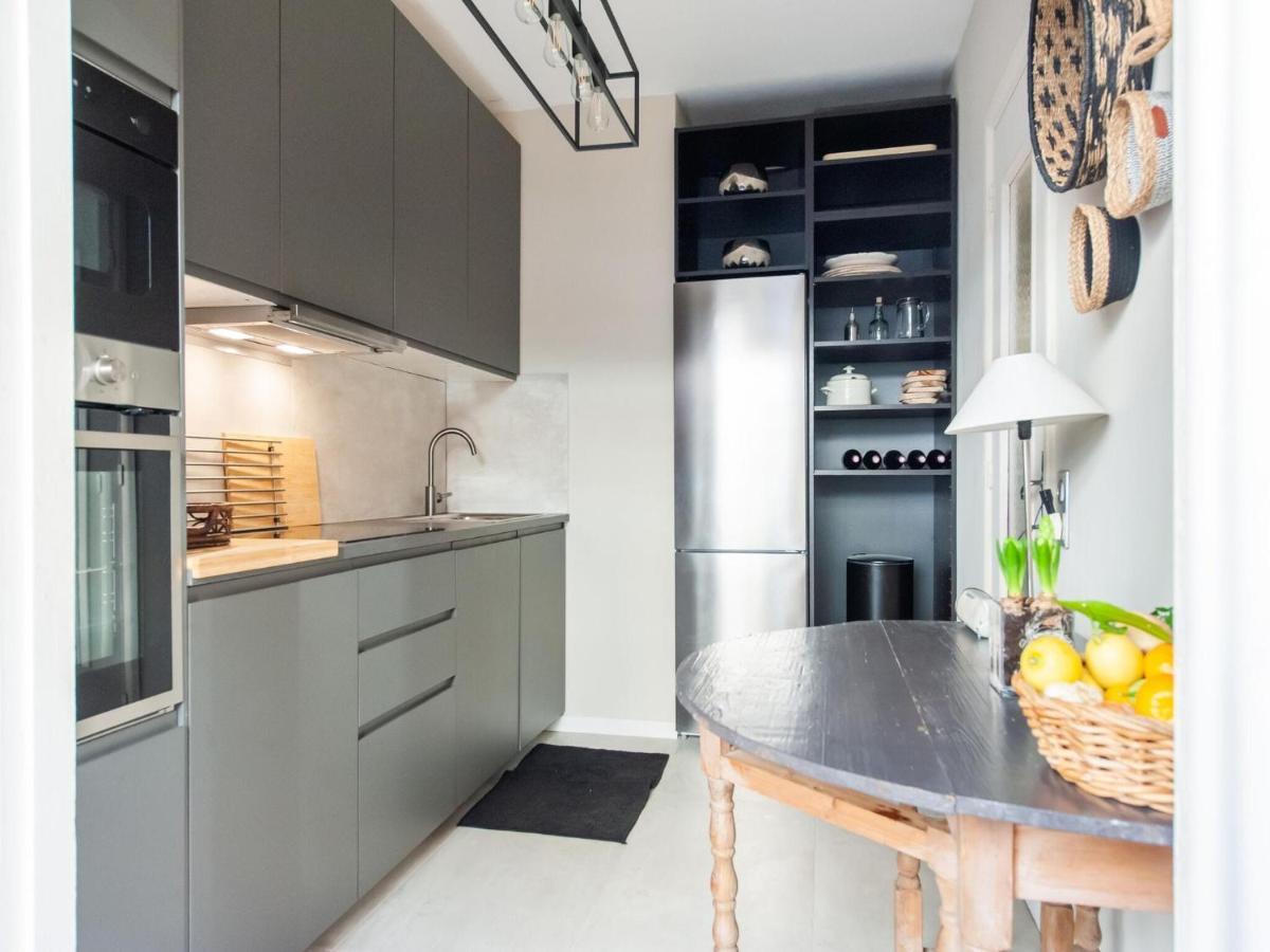 Nice Apartment In Menton With Balcony Terrace Экстерьер фото